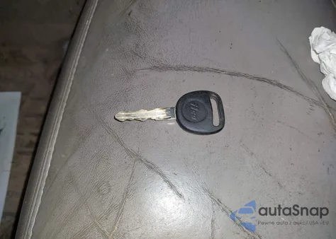 2005 Chevrolet Silverado 2500Hd Lt z USA, uszkodzony, nr VIN 1GCHC29U85E191608